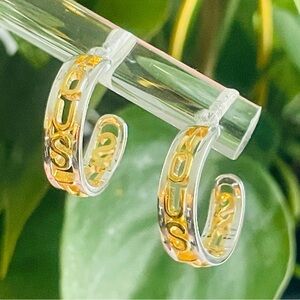 1 Tous Cushion Pendant Black Onyx in Exhausted Gold Prongs